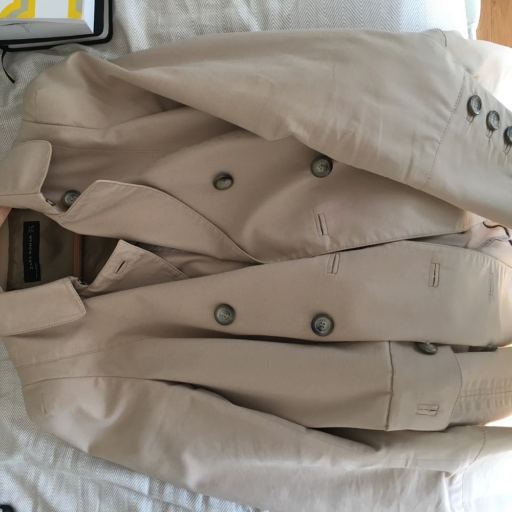 Zara Trenchcoat